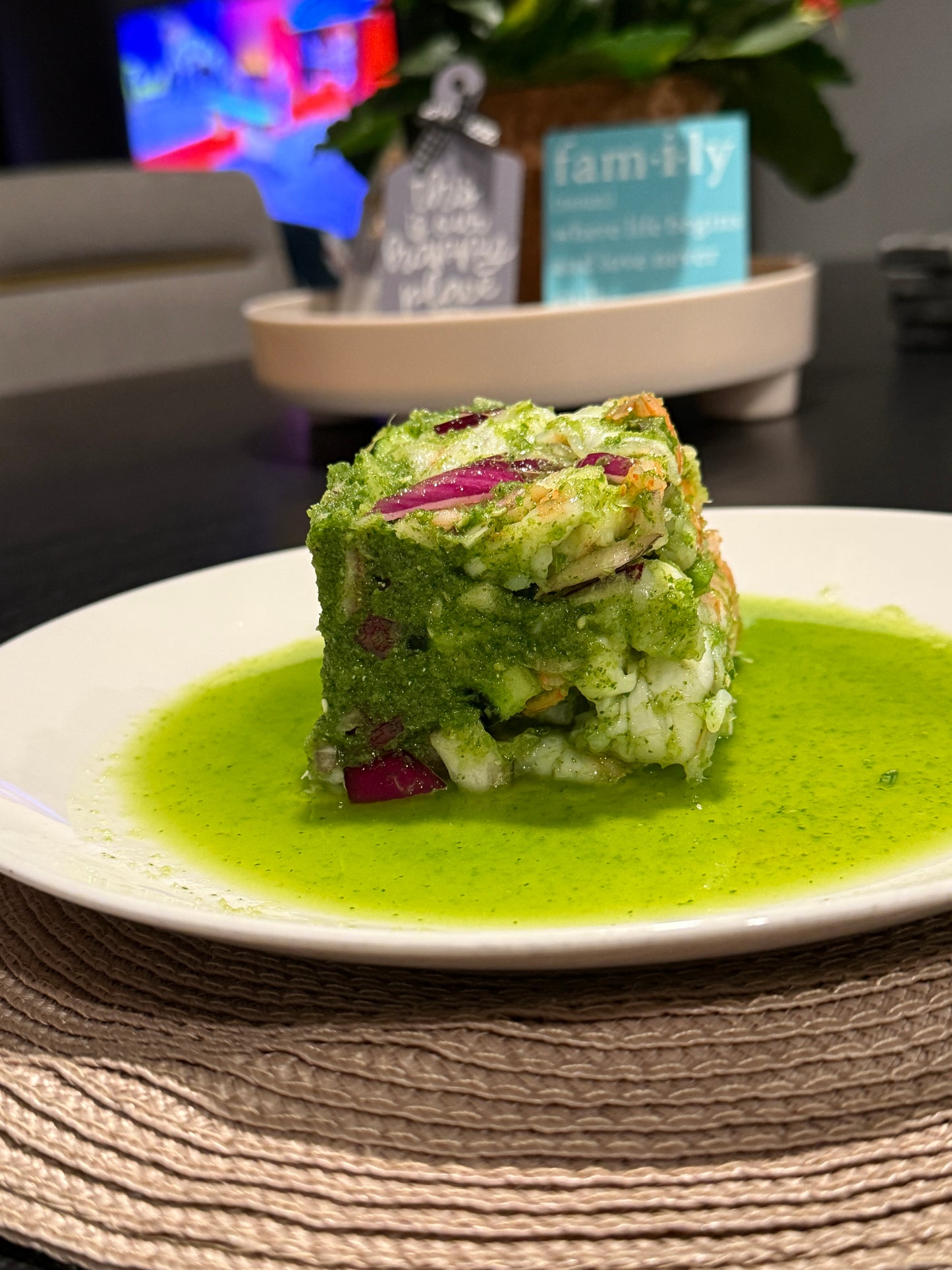 Mofongo Moderno Circular Model A