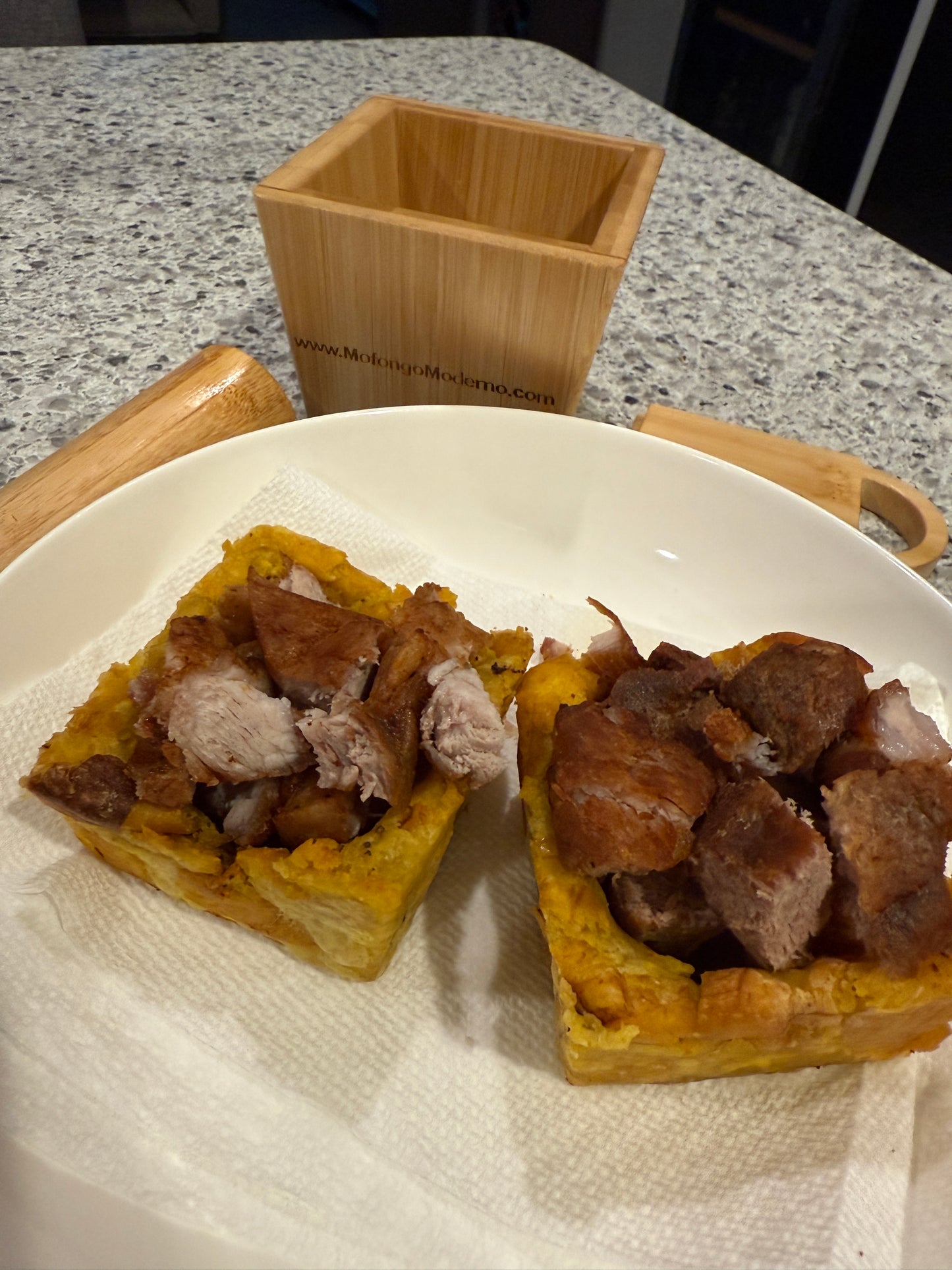 Mofongo Moderno Cuadrado / Square A